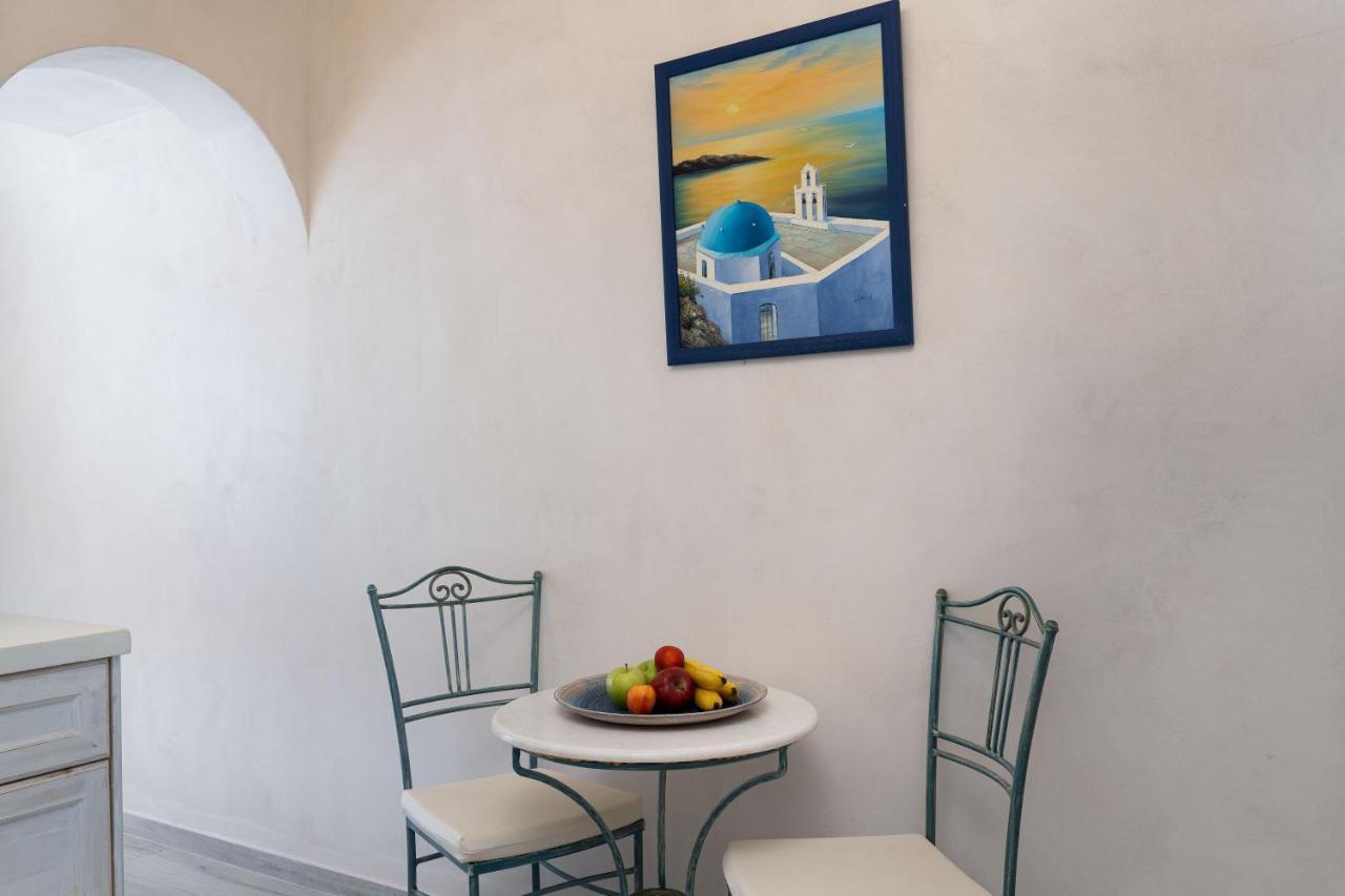 Kamári Thousand Stars Suites&Rooms المظهر الخارجي الصورة