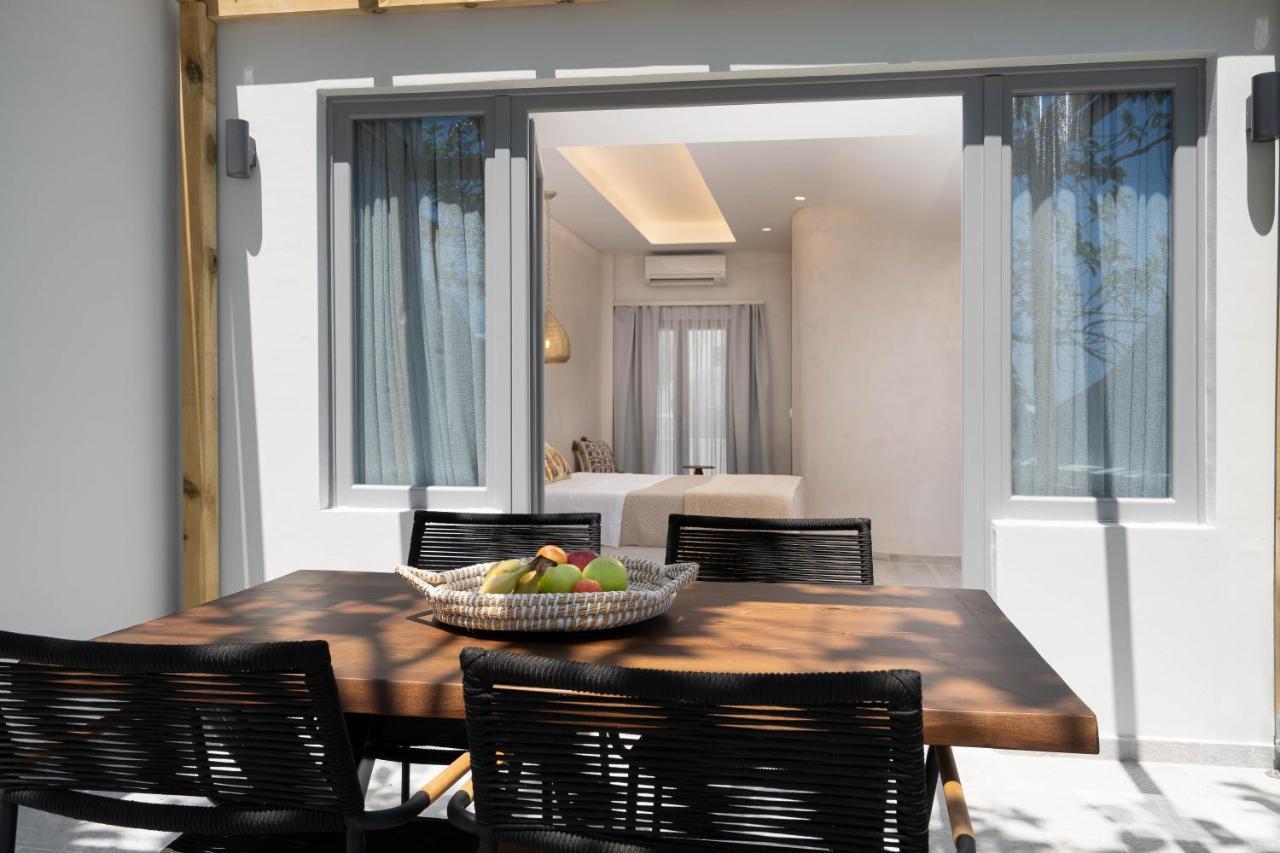 Kamári Thousand Stars Suites&Rooms المظهر الخارجي الصورة