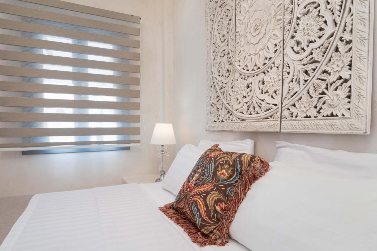 Kamári Thousand Stars Suites&Rooms المظهر الخارجي الصورة