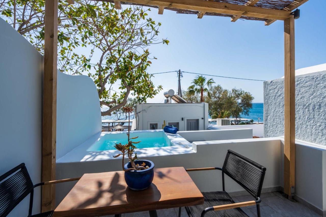 Kamári Thousand Stars Suites&Rooms المظهر الخارجي الصورة